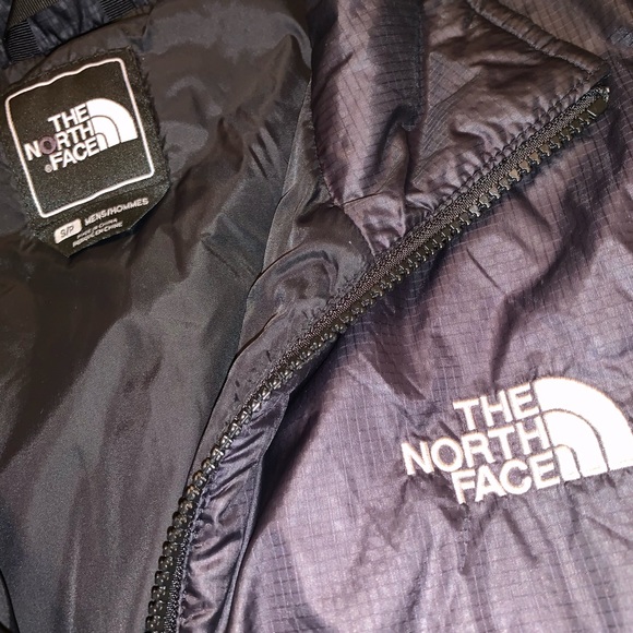 North face vest - Picture 3 of 5